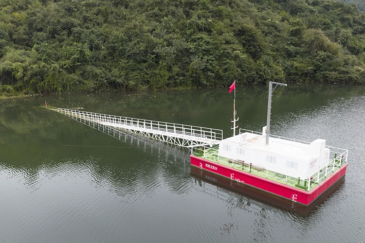 Pumpstation zur Behandlung von verschmutztem Wasser